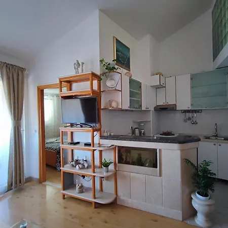 Family For Rent Apartmán